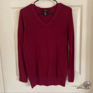 Forever 21 sweater - size M